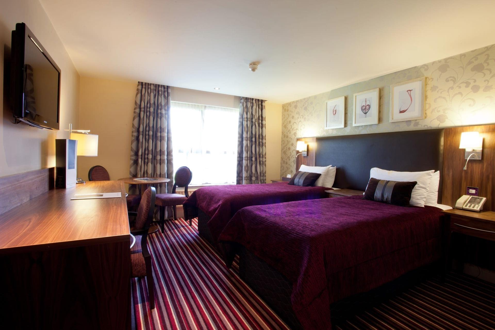 Twin bed room at the Gloucester Robinswood Hotel, BW Signature Collection