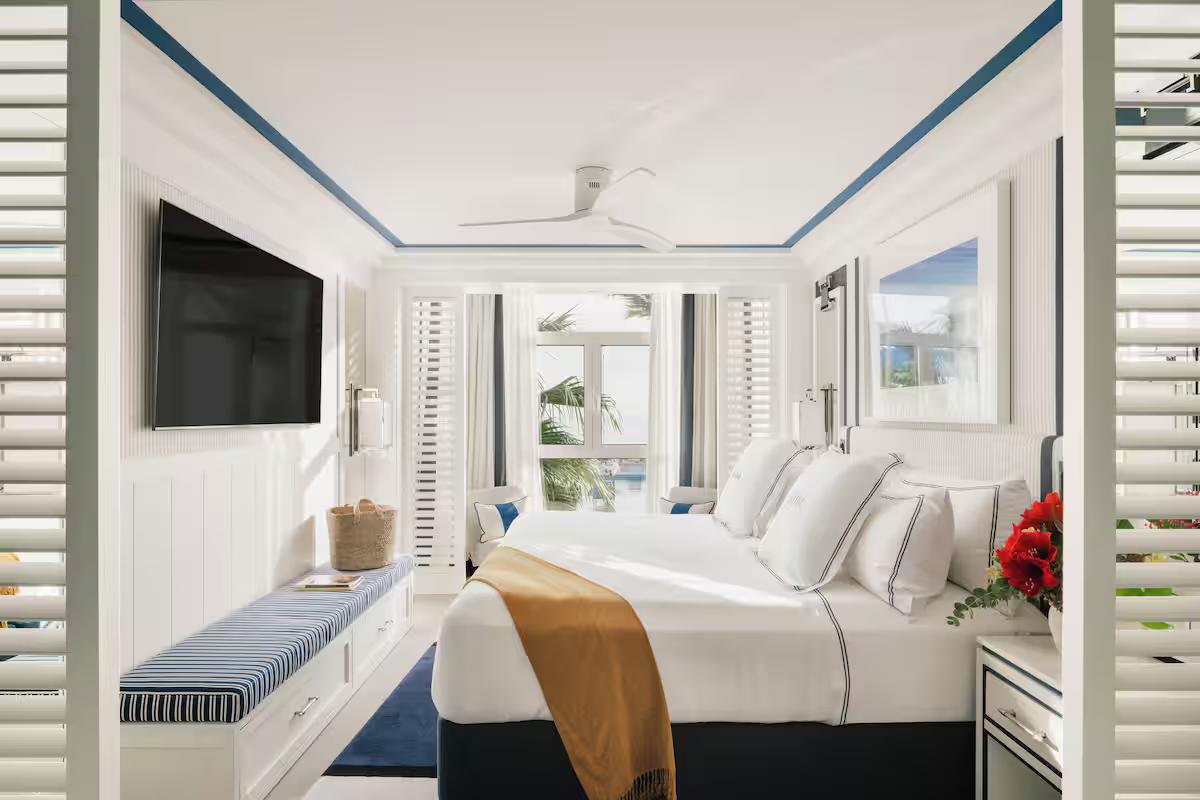 Double bed suite at Hotel MiM Sotogrande Melia