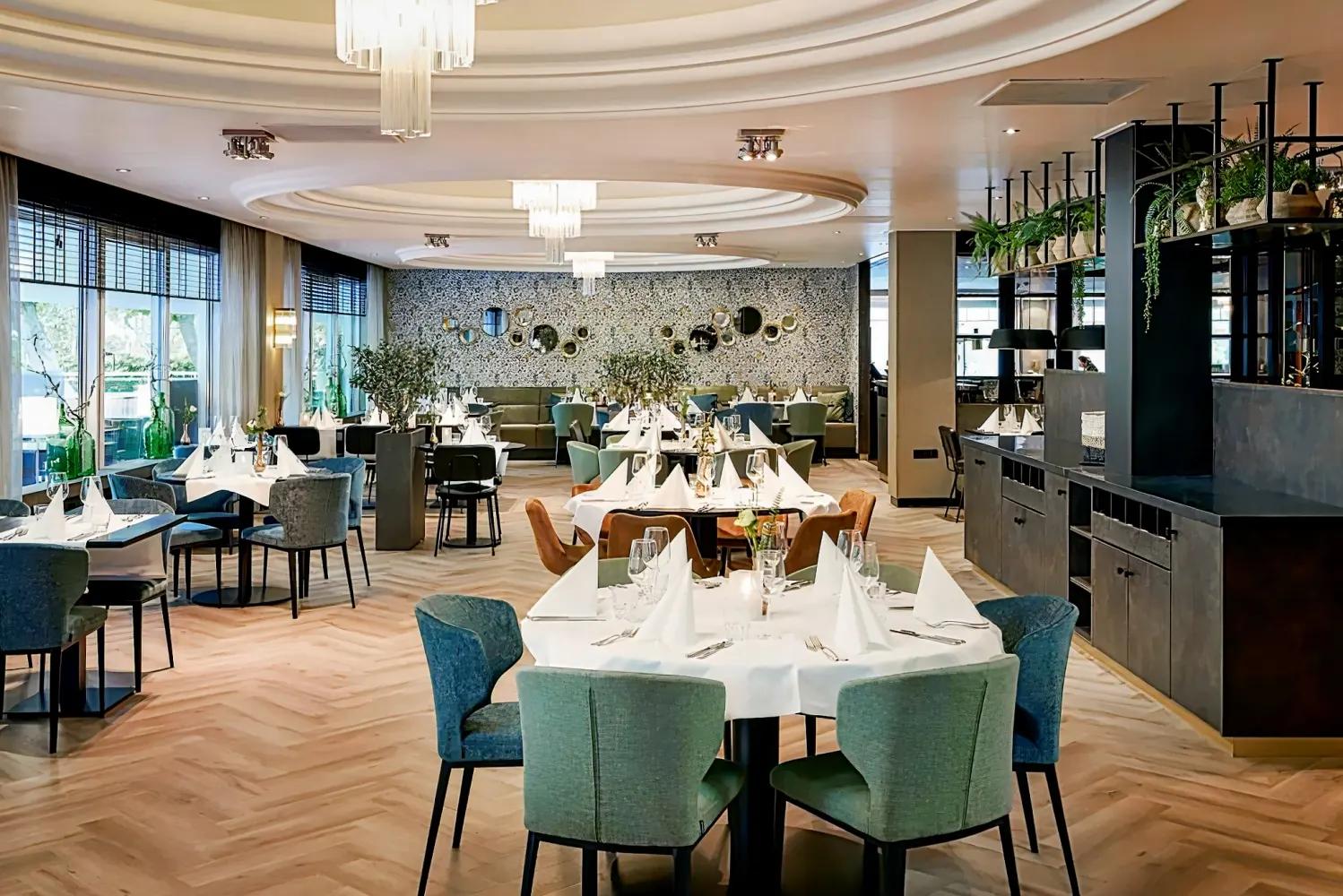 Indoor dining area at at the Hotel Vught s Hertogenbosch