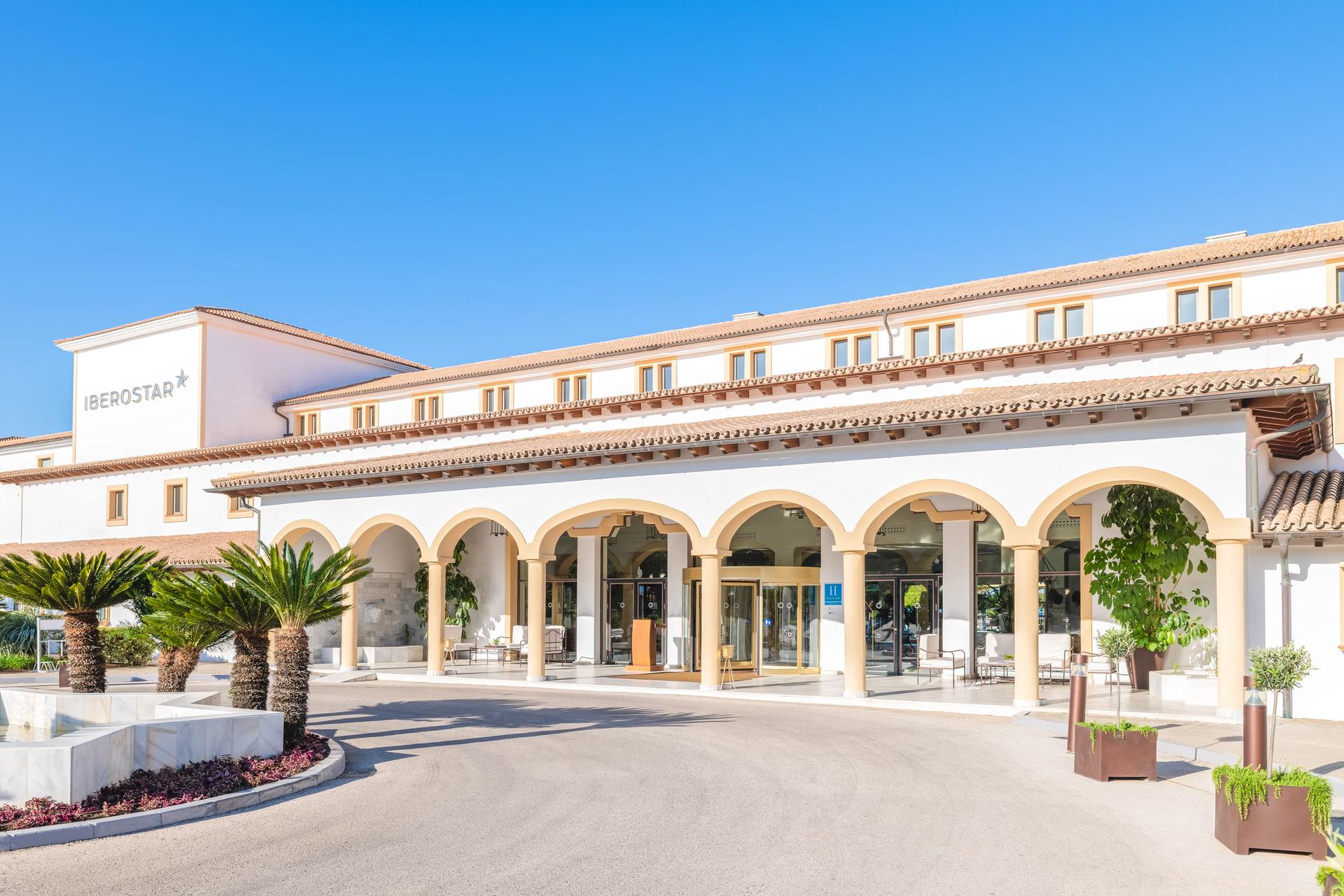 Front entrance to Iberostar Selection Andalucia Playa
