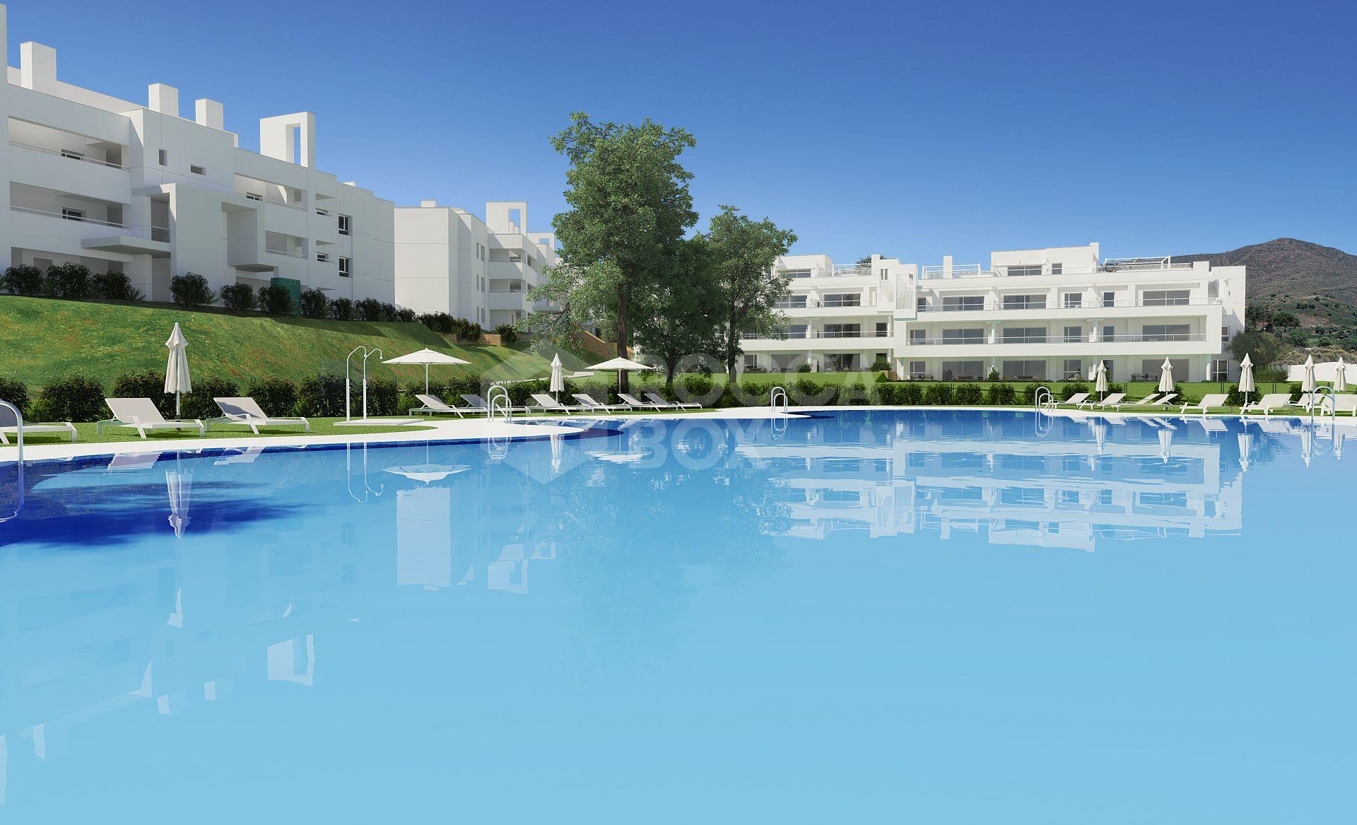 Outdoor swimming pool at the La Cala Golf Resort - Rentals