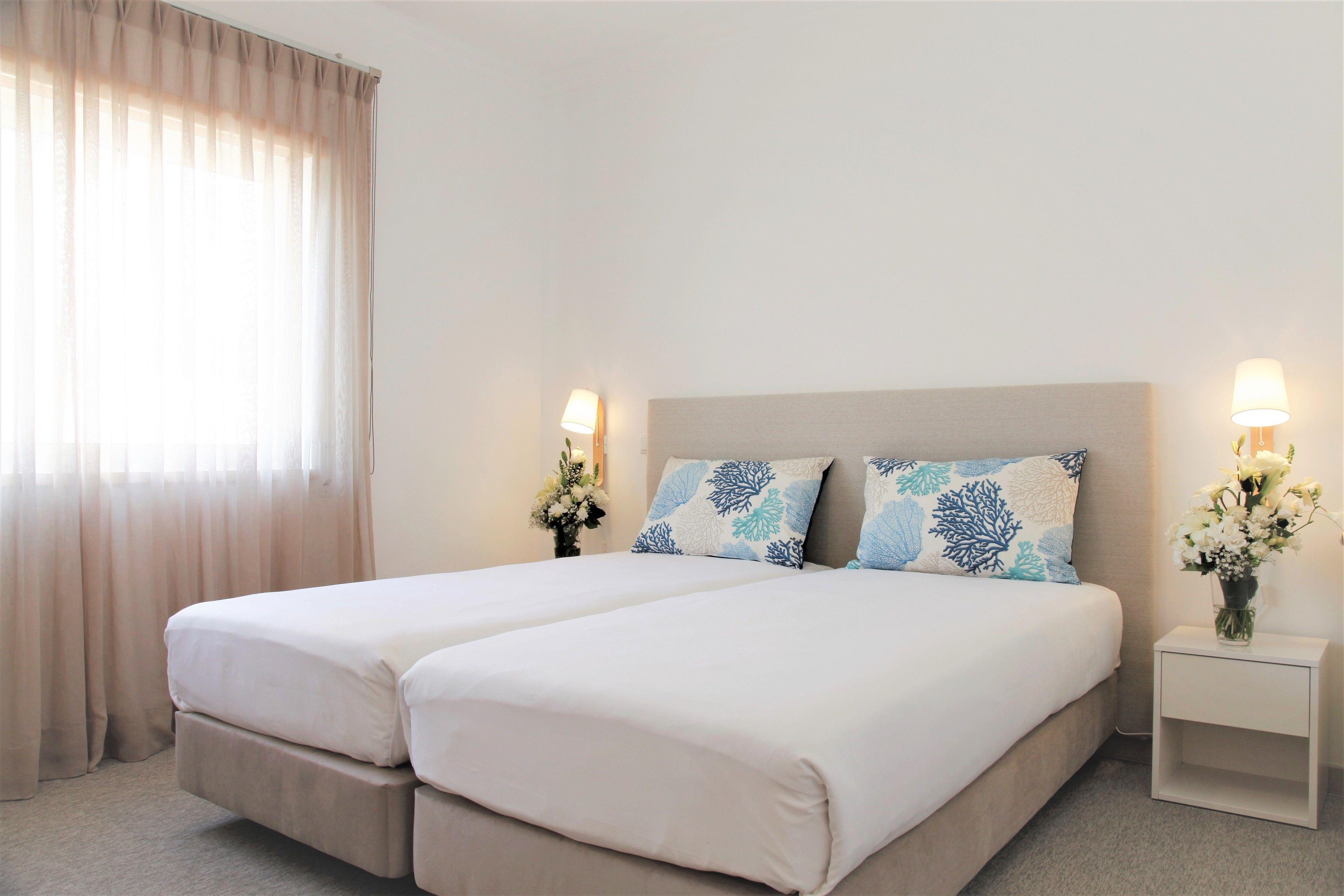 Double bed suite at the Praia D'El Rey Golf & Beach Resort - THE VILLAGE