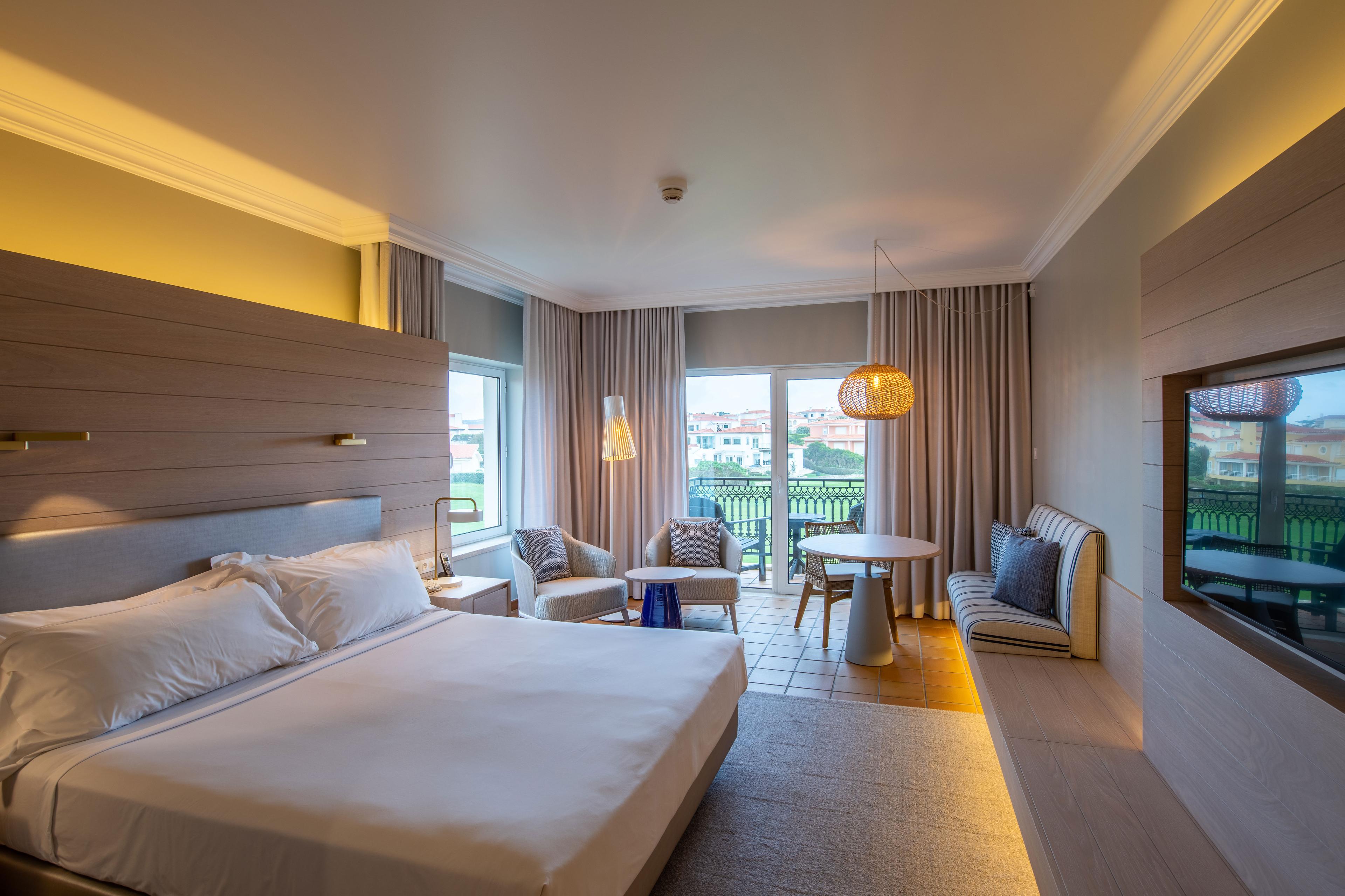 Double bed room at the Praia d'El Rey Golf & Beach Resort - THE BEACHFRONT