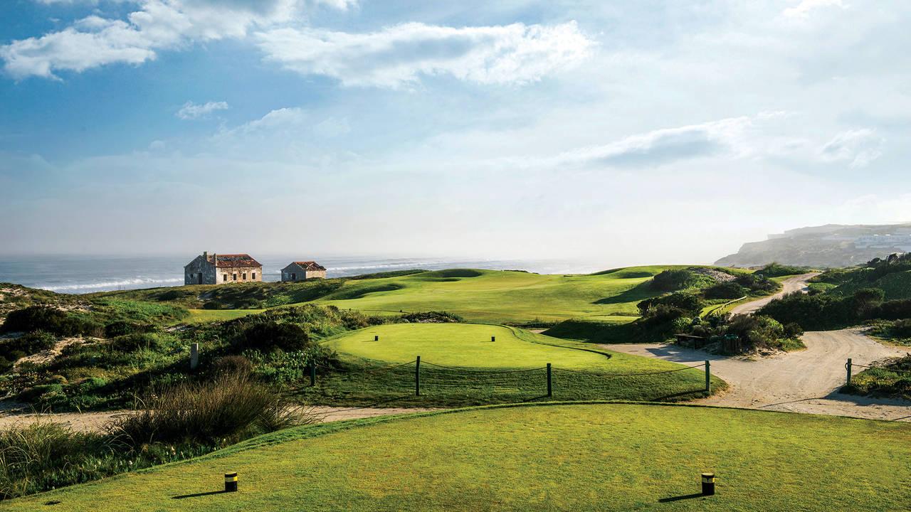 Tee box leading down a well maintained fairway at Praia d'El Rey Golf & Beach Resort - THE BEACHFRONT