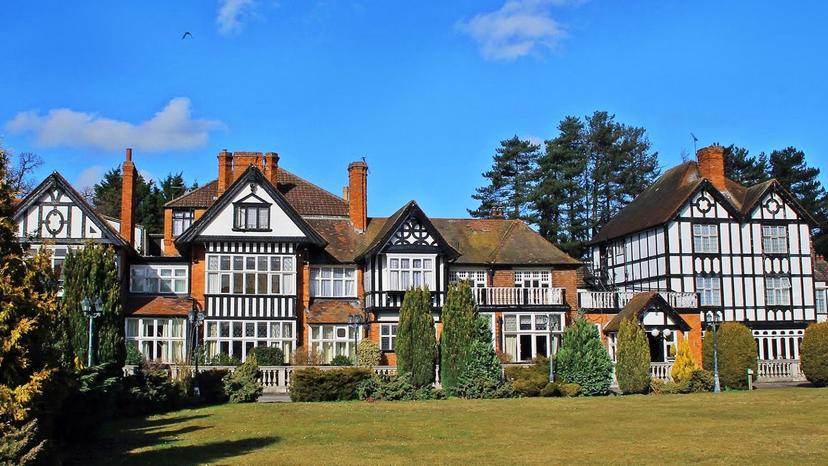 Panoramic view of The Golf Hotel at Woodhall Spa Hotel