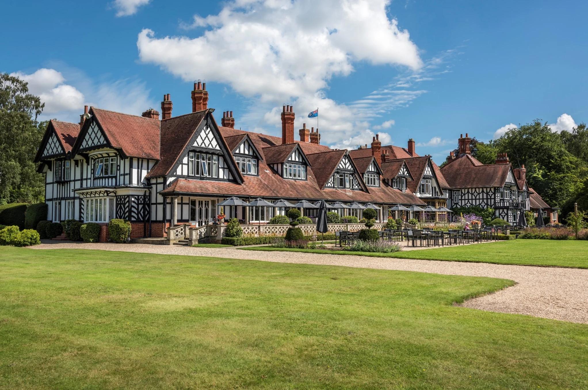 Panoramic view of The Golf Hotel at Woodhall Spa Hotel