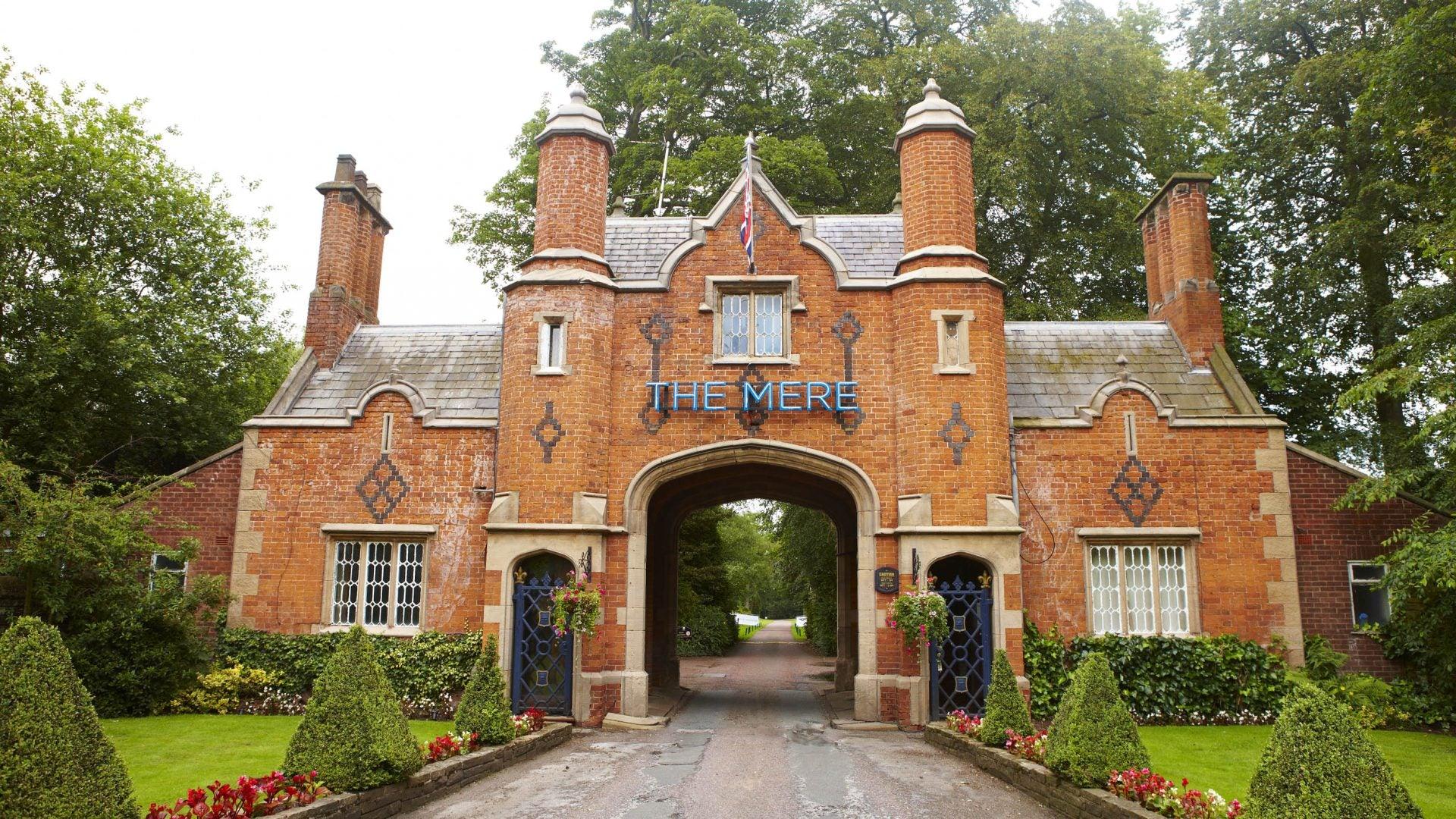 Front entrance to The Mere Golf Resort & Spa
