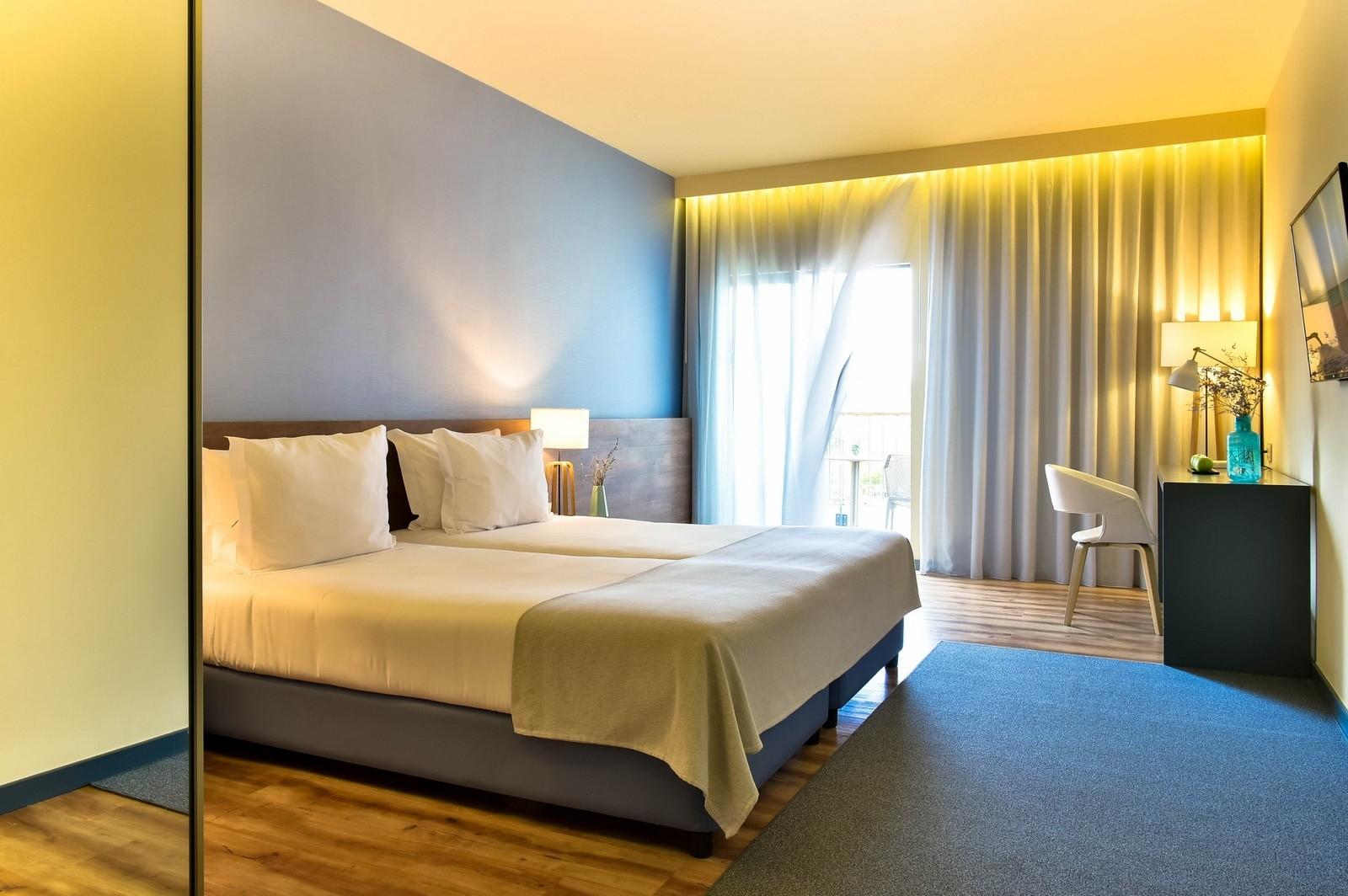 Spacious double bed room at The Prime Energize Monte Gordo