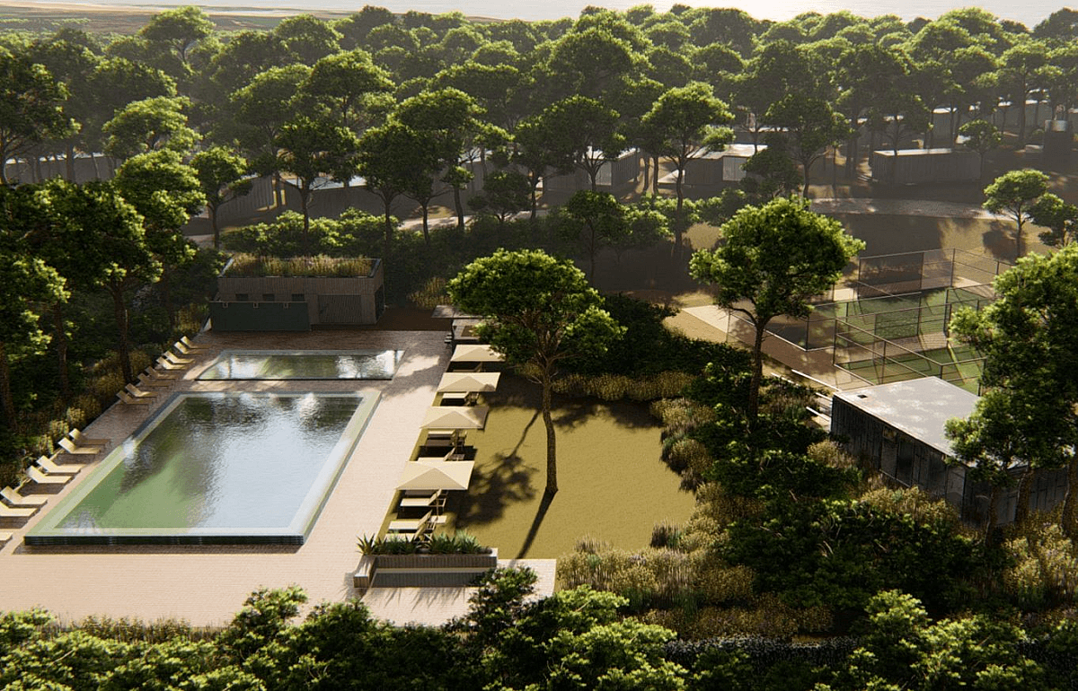 Overhead view of the outdoor swimming pool at Tivoli Estela Golf & Lodges Porto