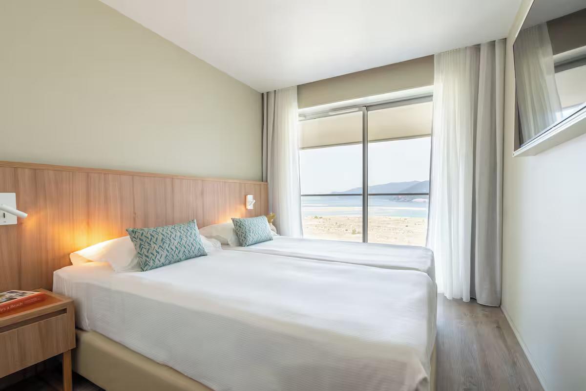 Double bed suite at Troia Resort - Aqualuz Suite Hotel Apartments