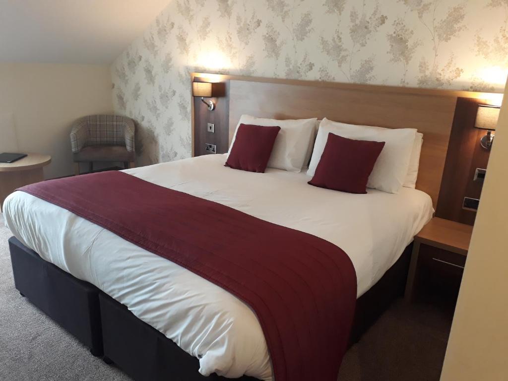 Double bed room at The Weald of Kent Golf Course & Hotel