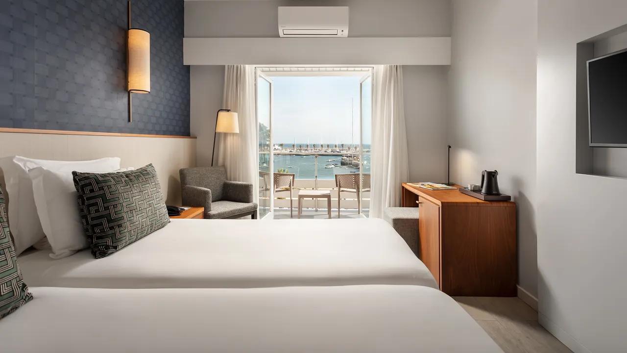 Double bed suite at Hotel Baia