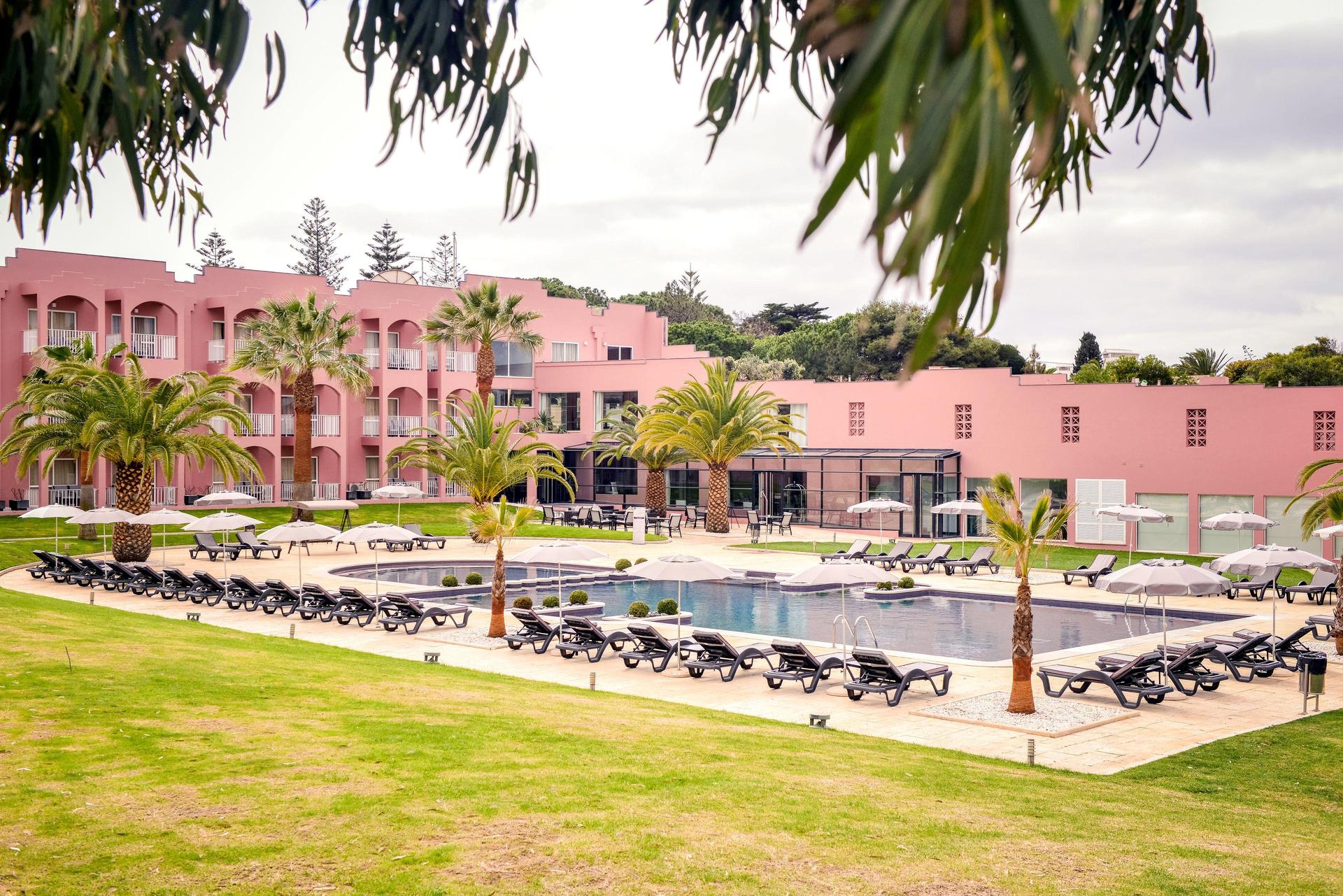 Panoramic view of Hotel Vila Gale Collection Praia
