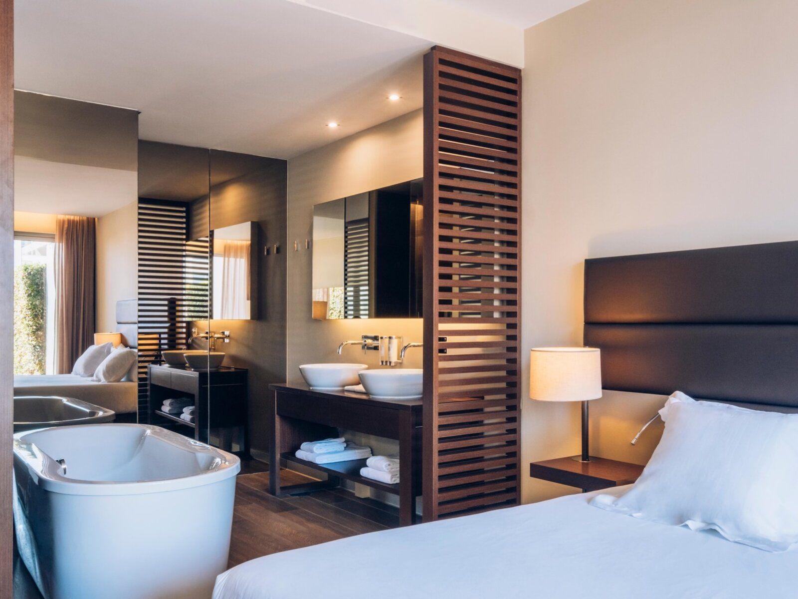 Open plan bathroom as part of a suite at Iberostar Selection Lagos Algarve