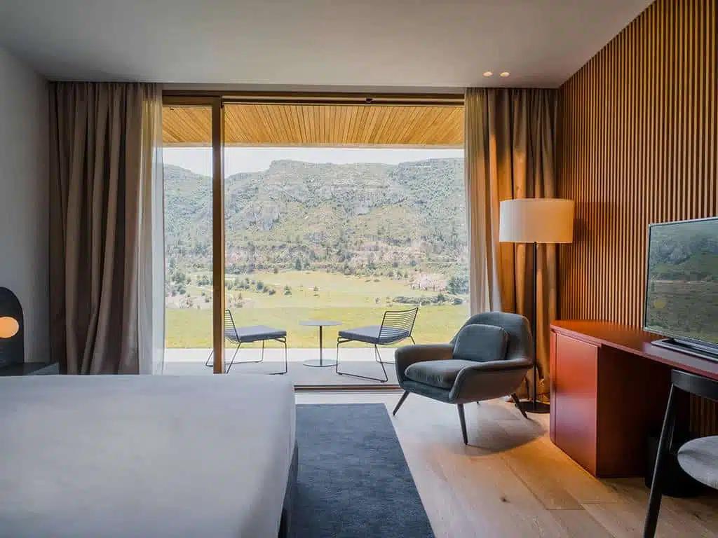 Double bed suite at La Galiana Golf Resort