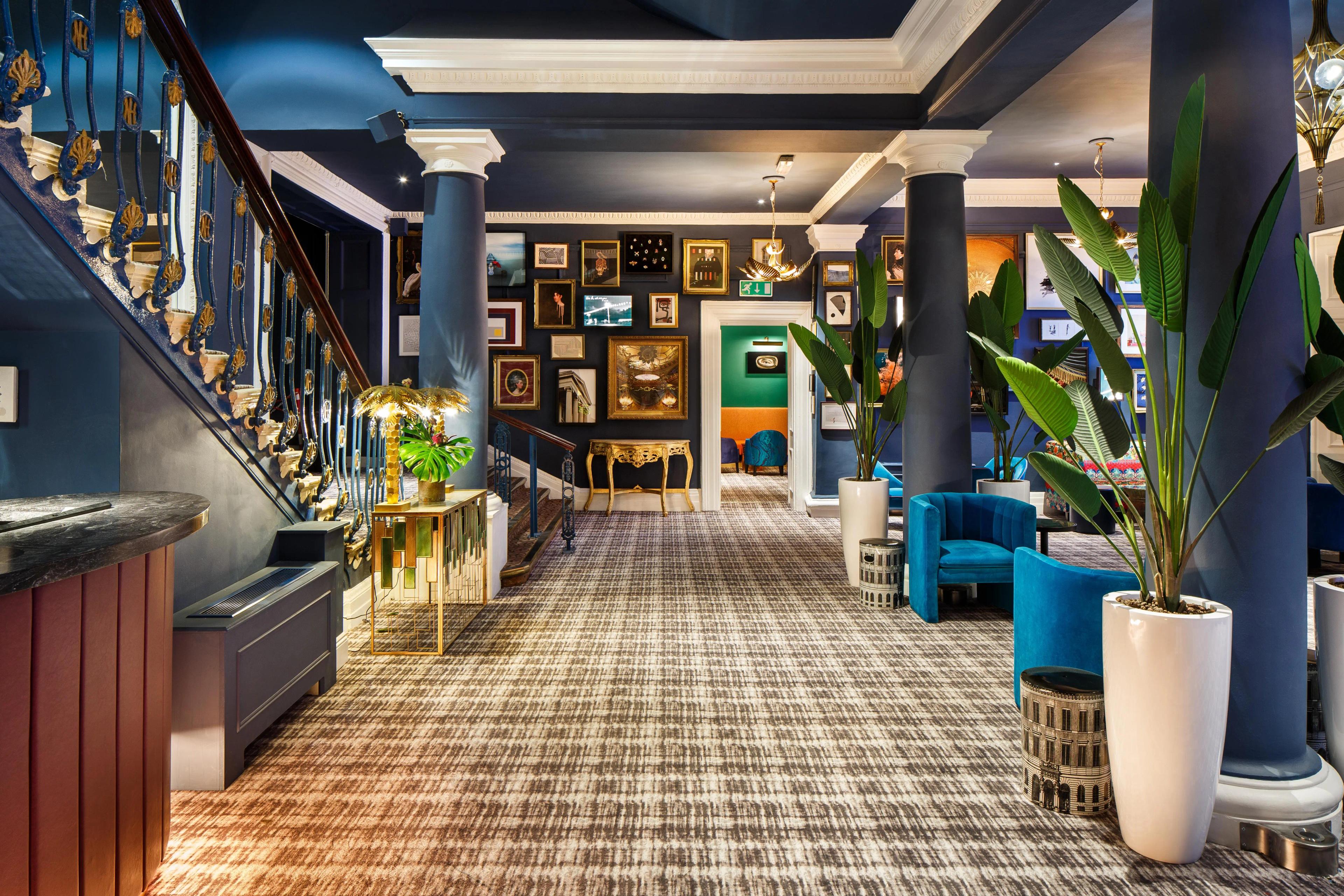 Reception at Mercure Brighton Seafront Hotel