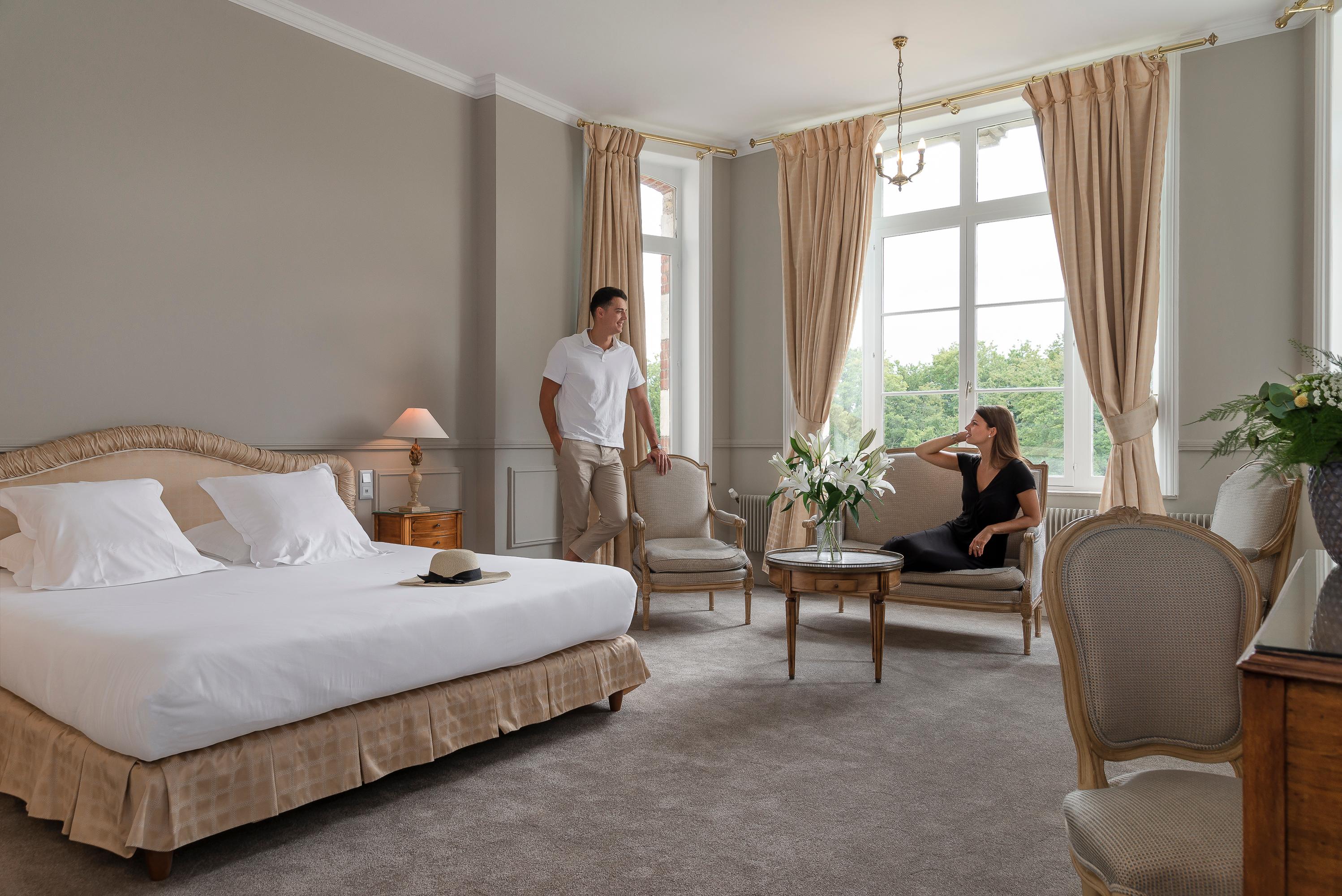 Double bed suite at Najeti Chateau Tilques