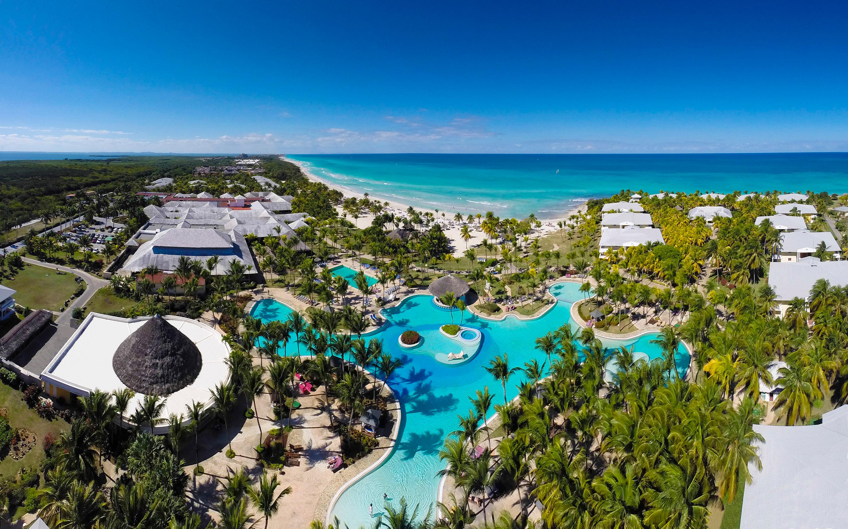 Aerial view of the outdoor swimming pool at Paradisus Varadero Resort & Spa
