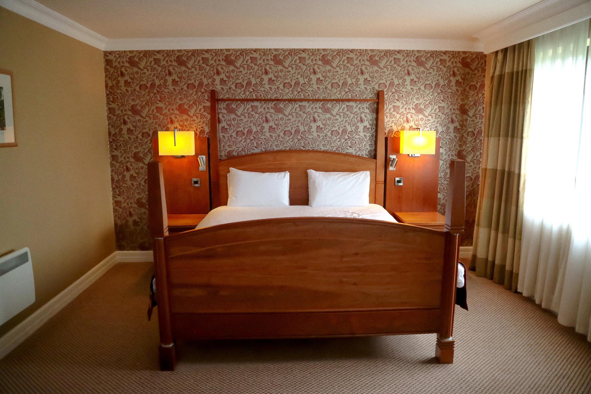 Double bed suite at Roe Park Resort