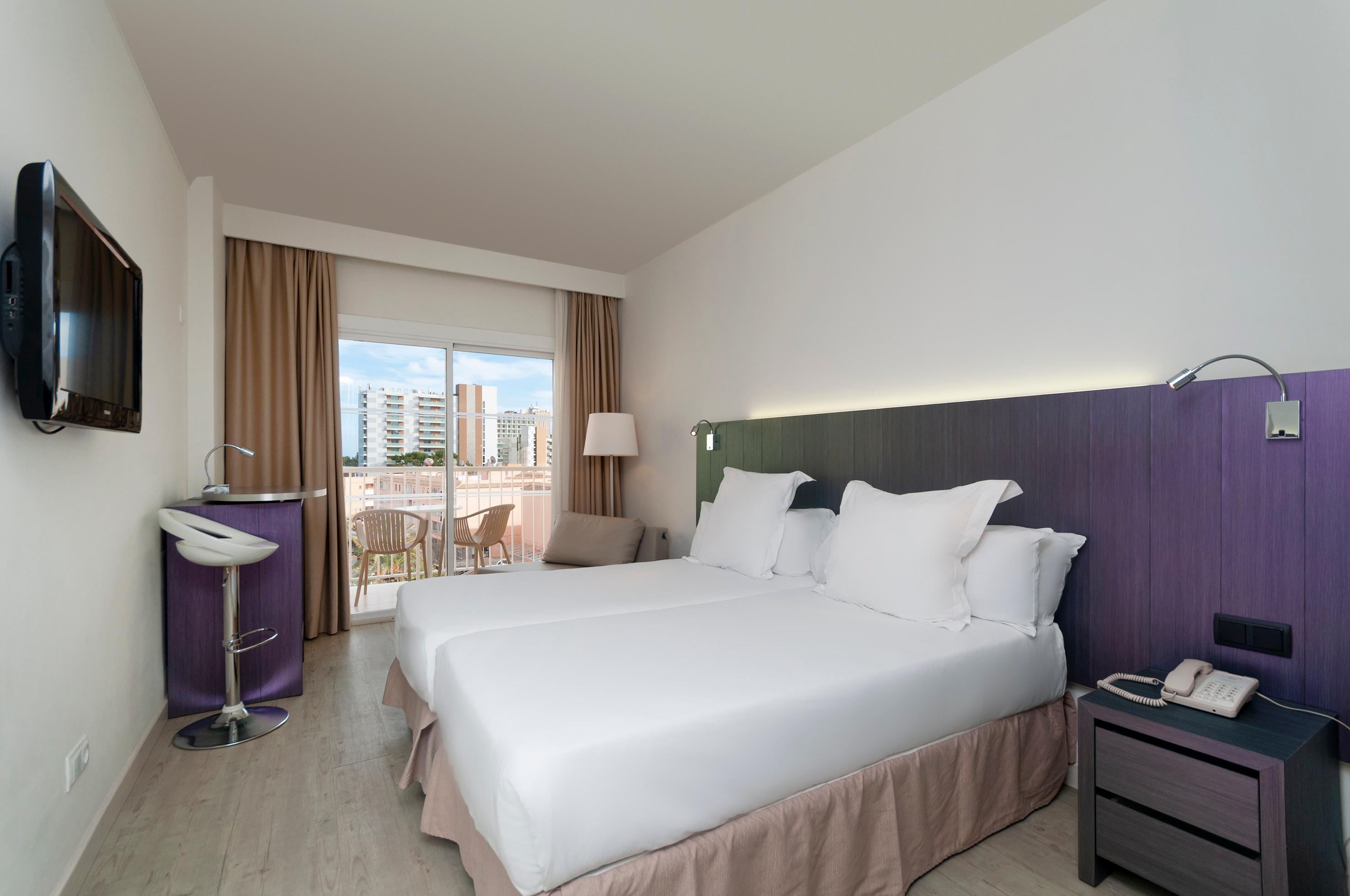 Double bed suite at Sol Guadalupe Hotel