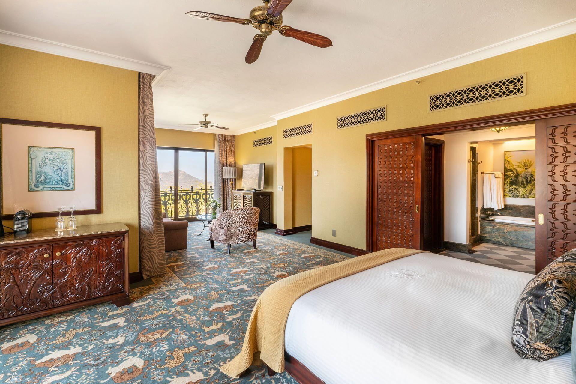 Spacious double bed suite at Sun City Resort, The Palace of the Lost City