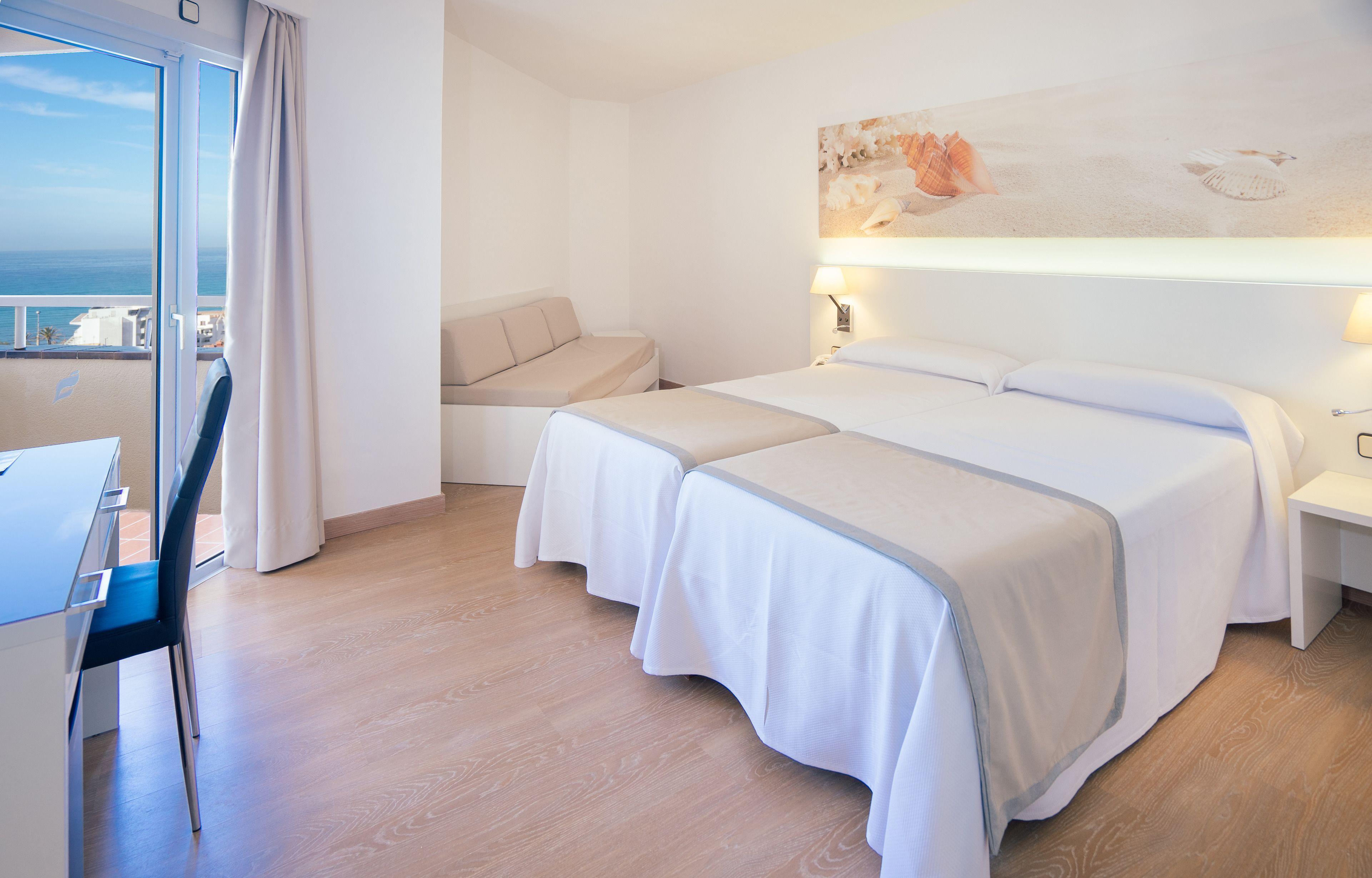 Double bed suite at THB Maria Isabel Hotel