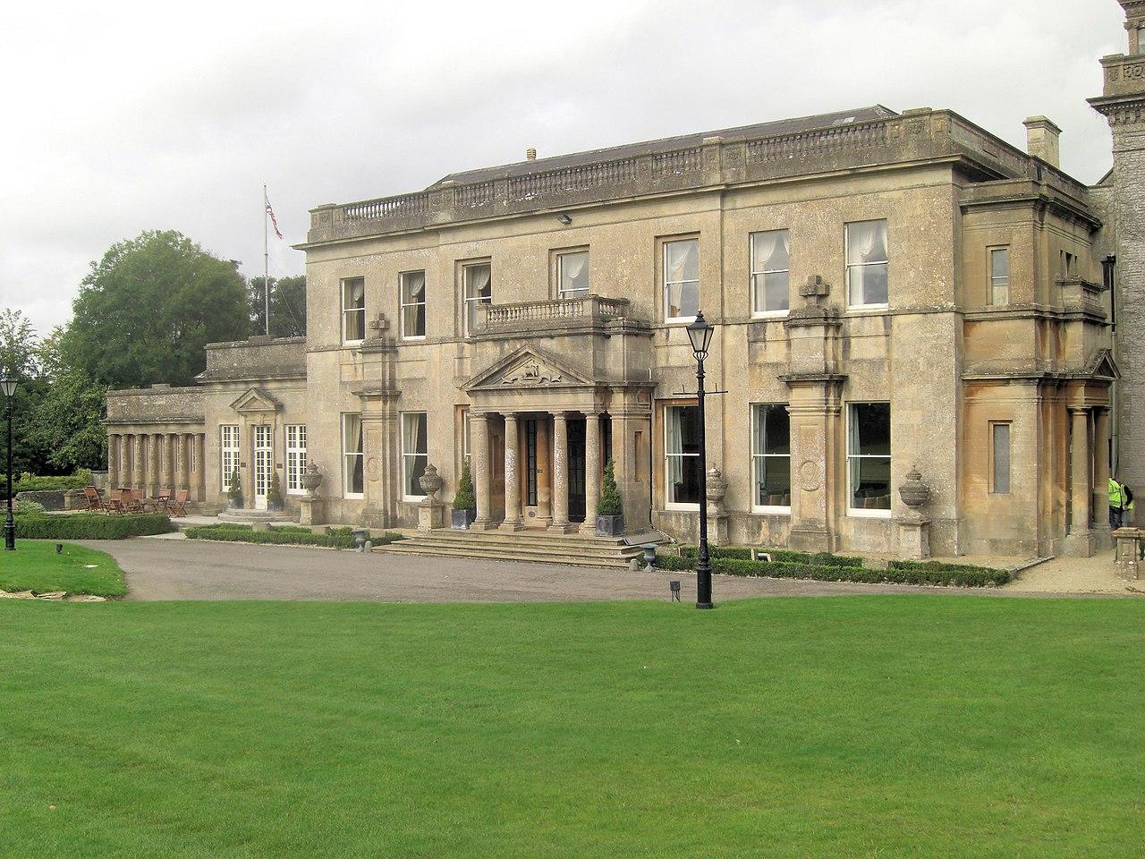 Panoramic view of Tracy Park Hotel & Country Club