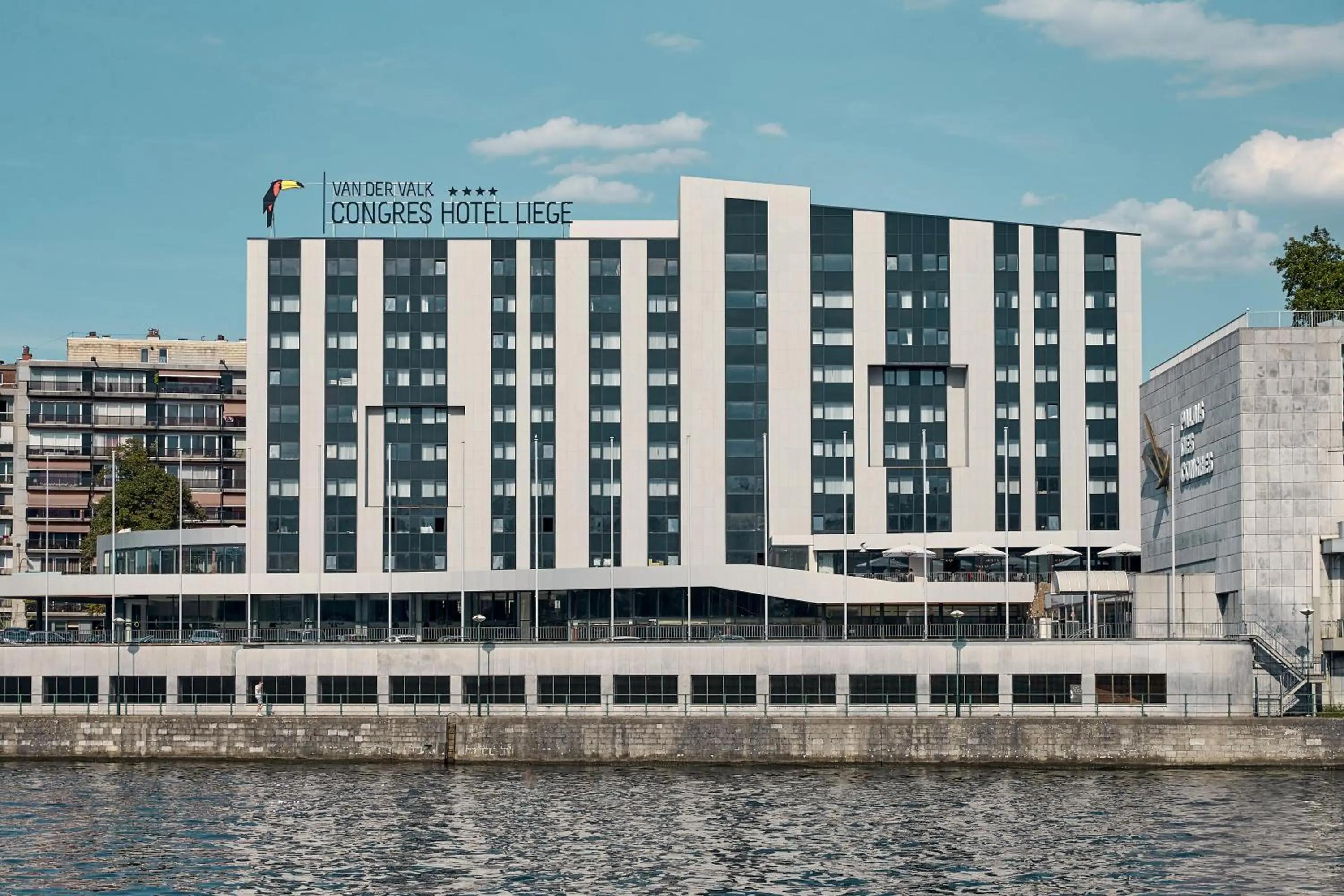 Panoramic view of the Van Der Valk Hotel Liege Congres building