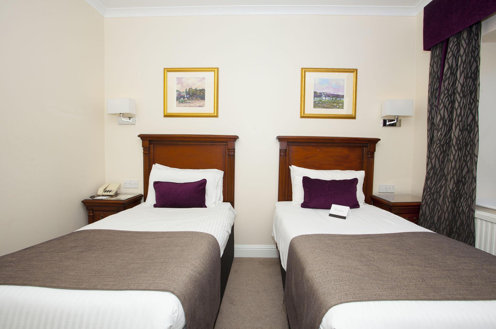 Twin bed suite at The Aberdeen Douglas Hotel