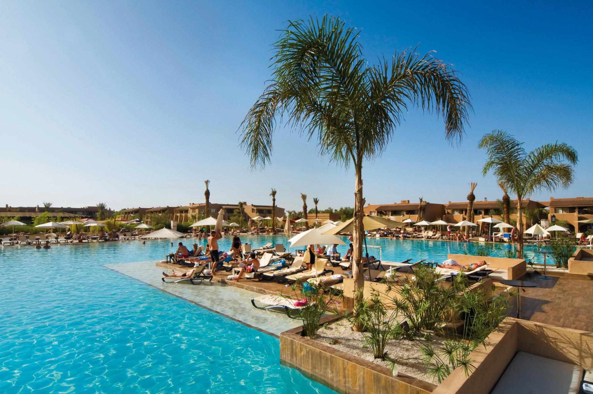 Outdoor swimming pool at Clubhotel Riu Tikida Palmeraie
