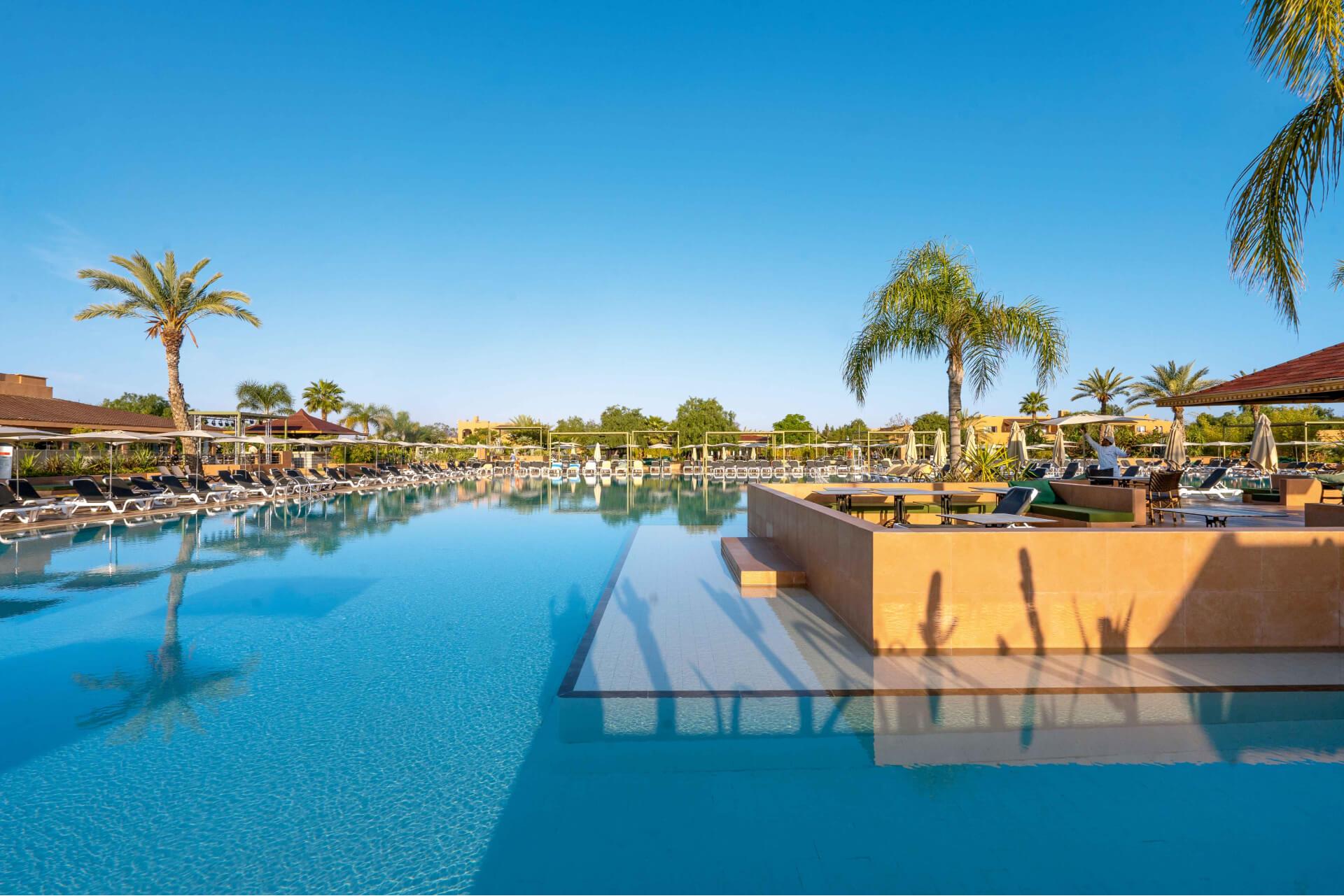 Outdoor swimming pool a Clubhotel Riu Tikida Palmeraie