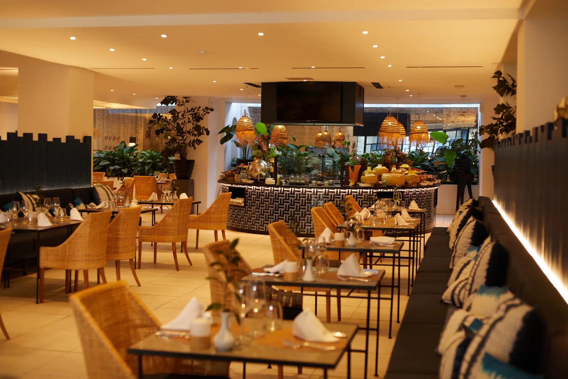 Indoor dining area at Dreams Jardin Tropical Resort & Spa