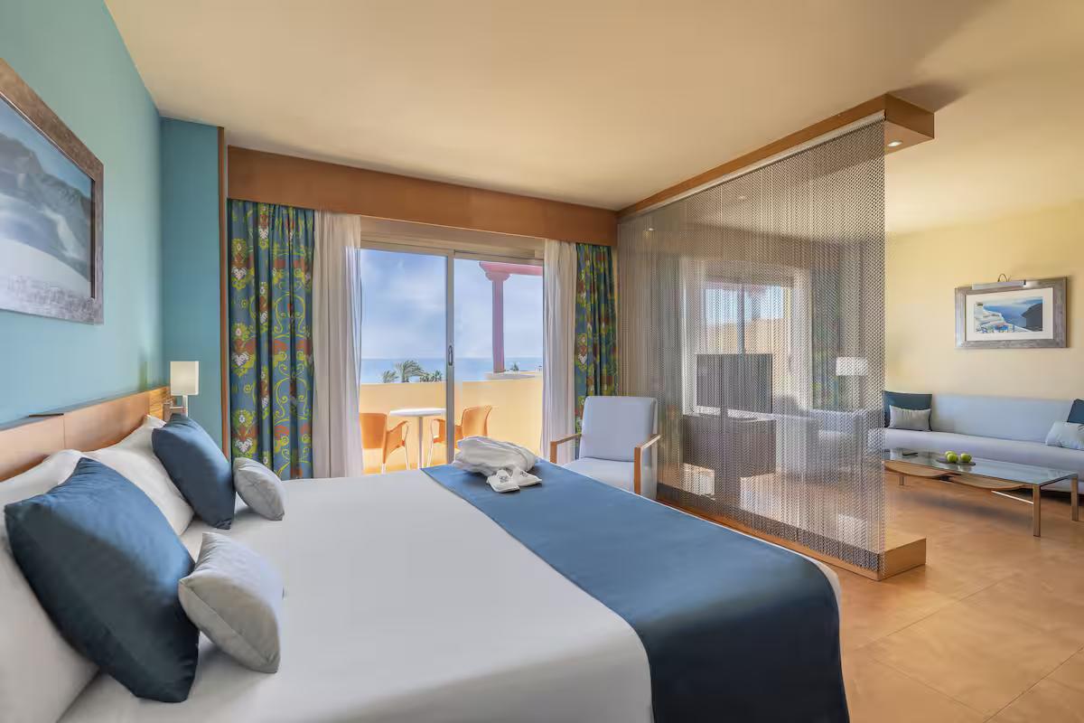 Double bed suite at Elba Carlota Beach & Convention Resort