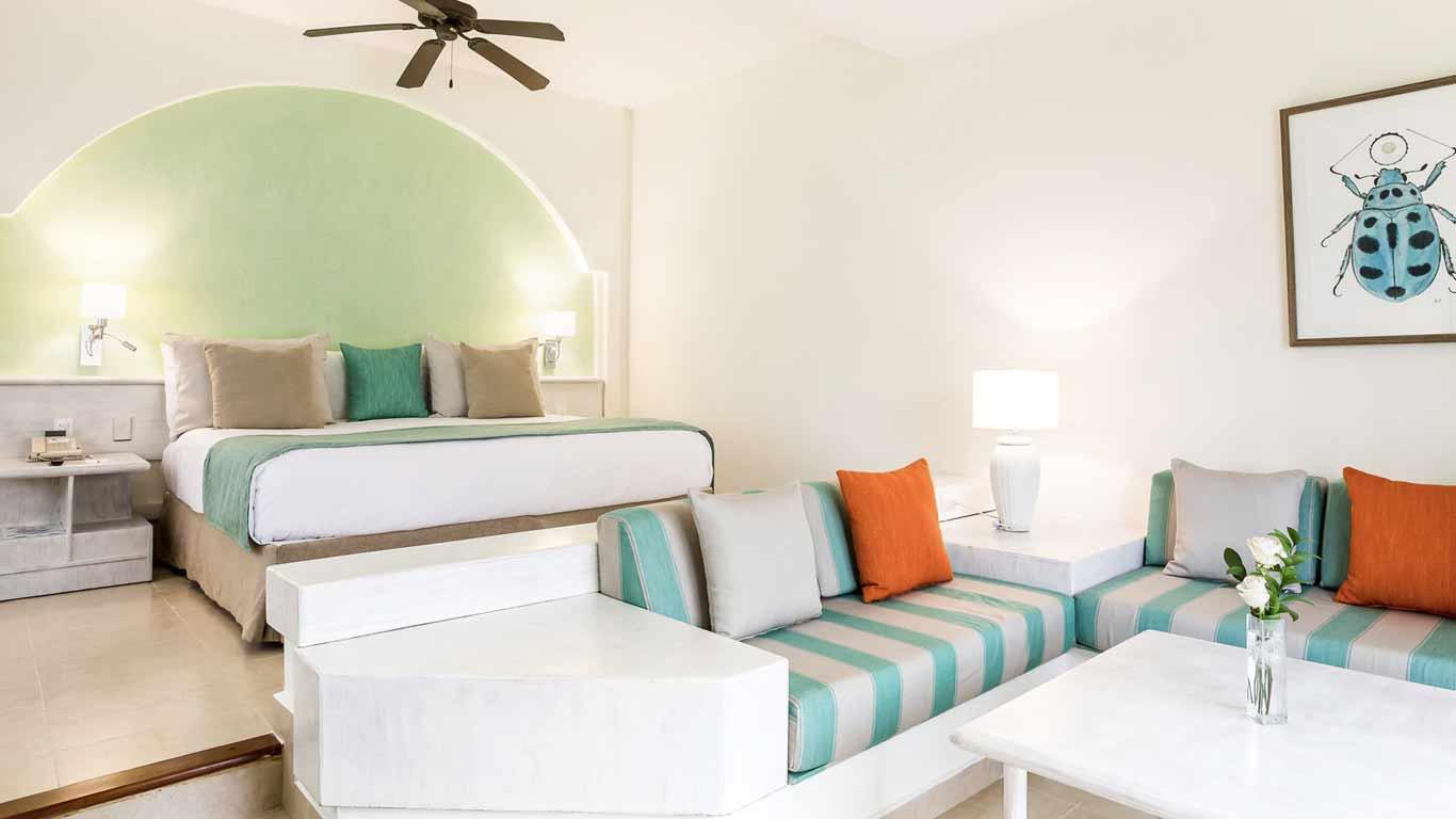Double bed suite at Iberostar Selection Bávaro Suites