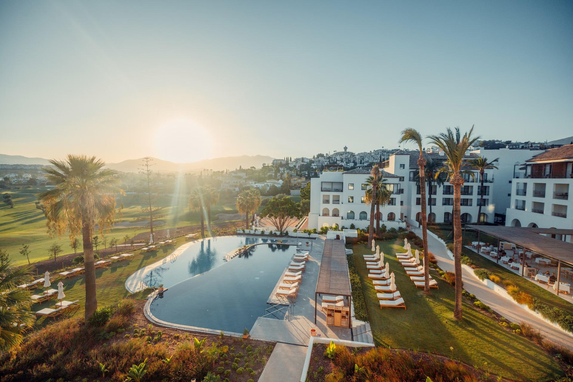 Sun shining over La Zambra Resort