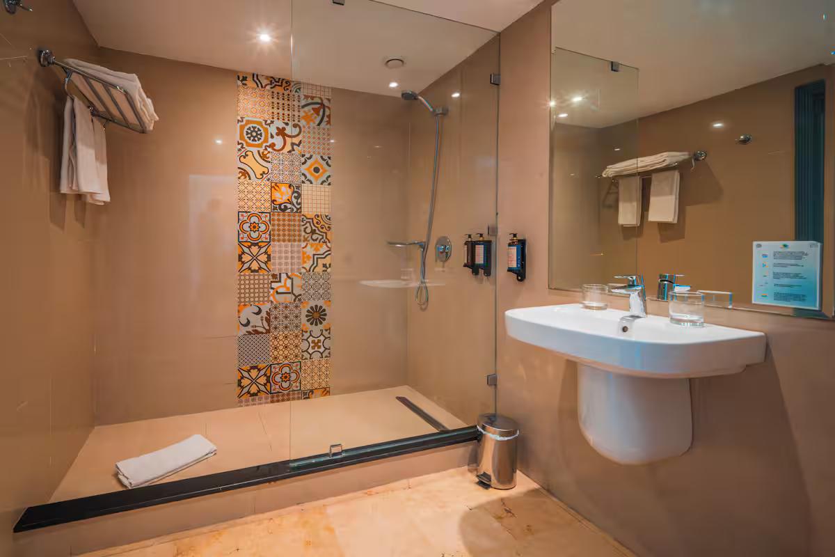 Bathroom as part of a double bed room at Labranda Rose and Aqua Parc Hotel