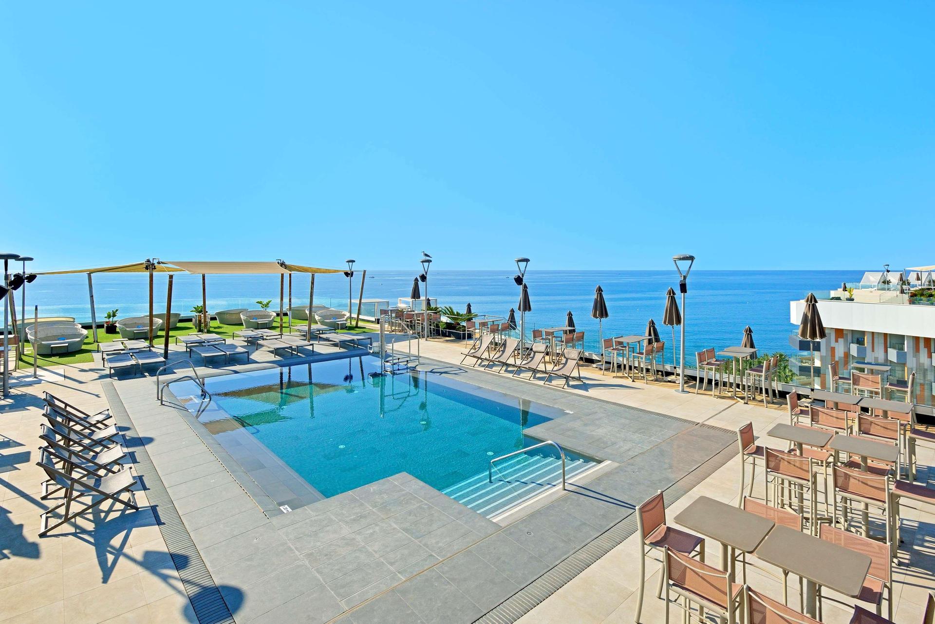 Rooftop pool at Meliá Hotels & Resorts