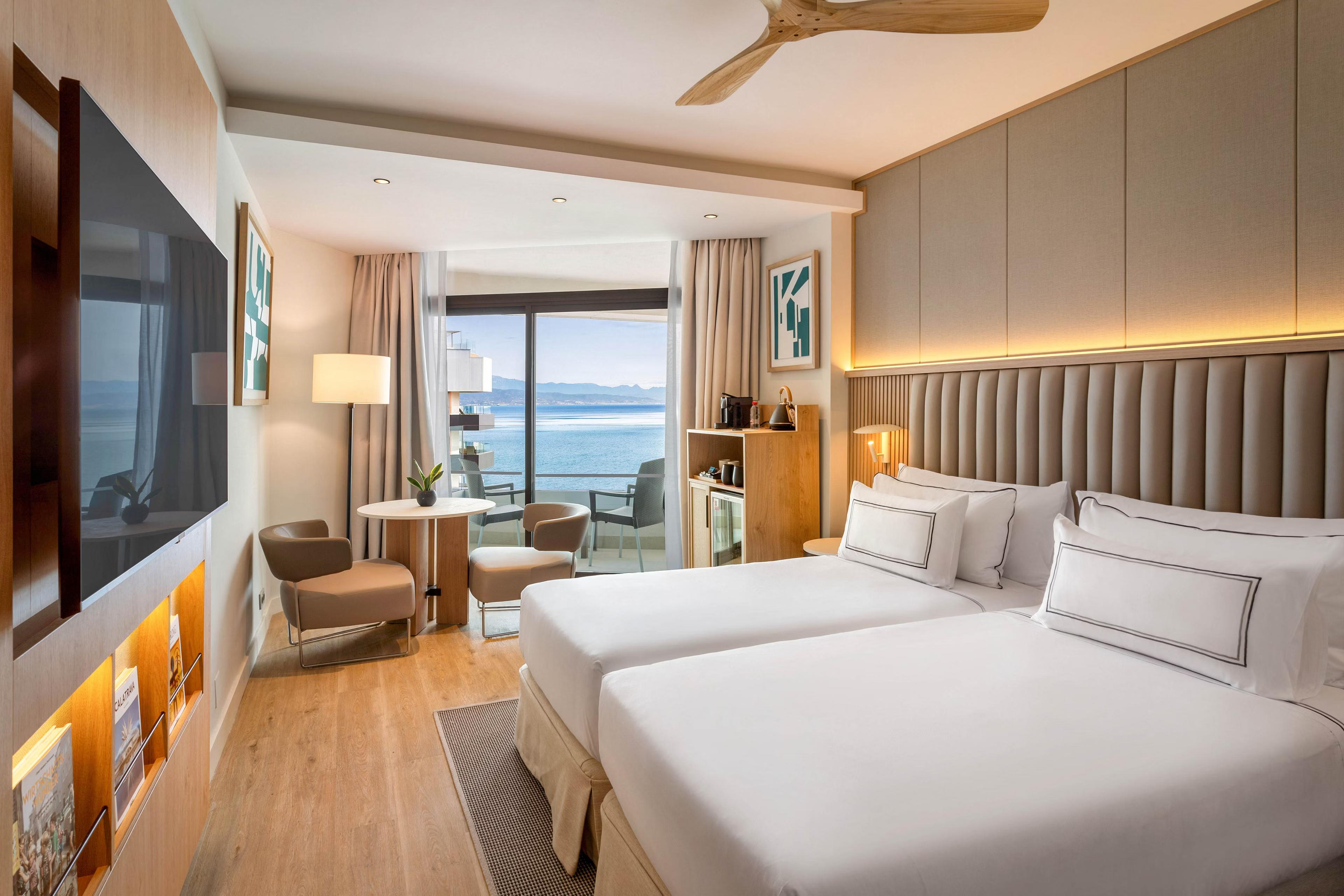 Twin bed suite at Meliá Hotels & Resorts
