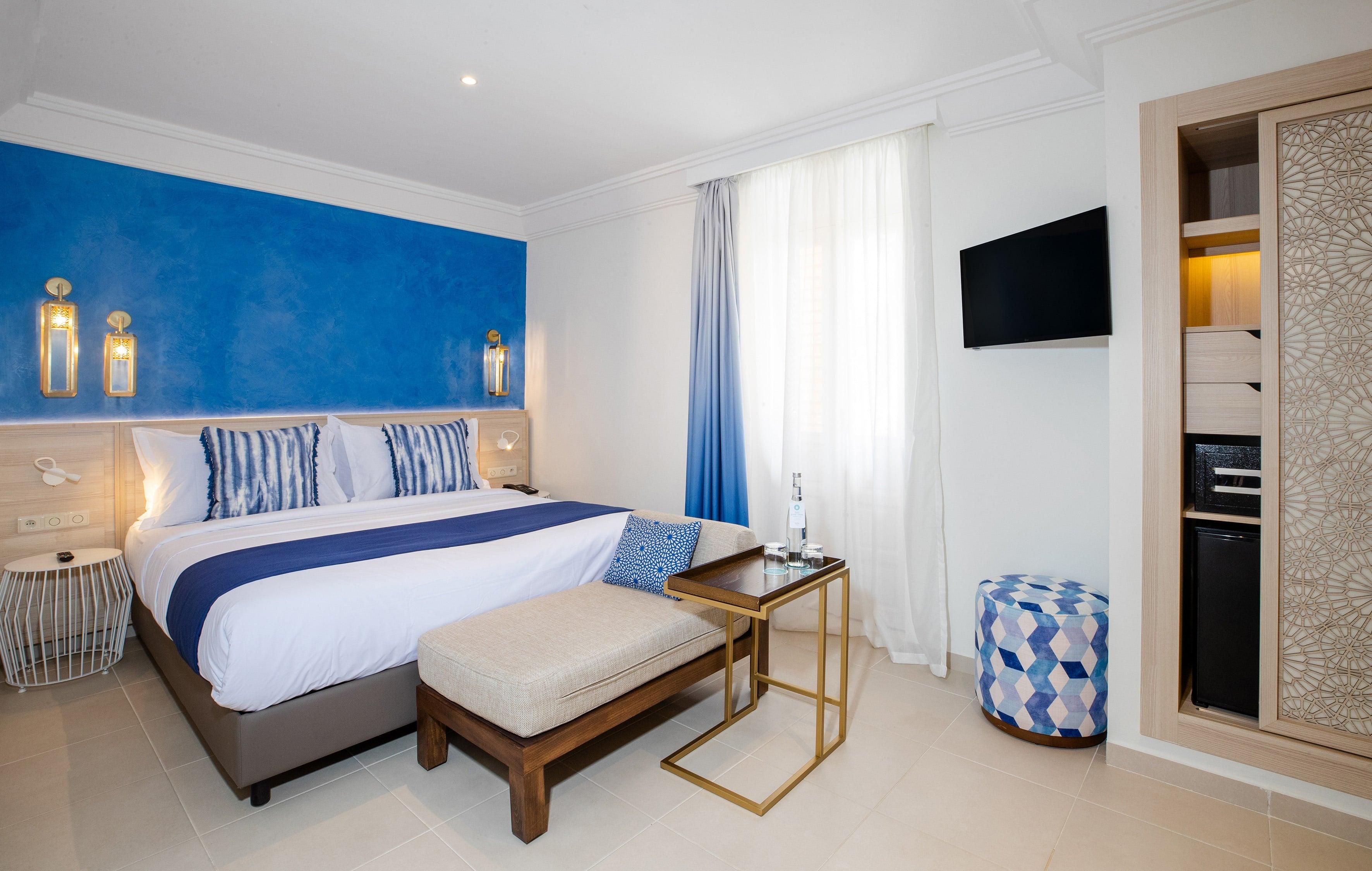 Double bed suite at Sol Oasis Marrakech by Melia