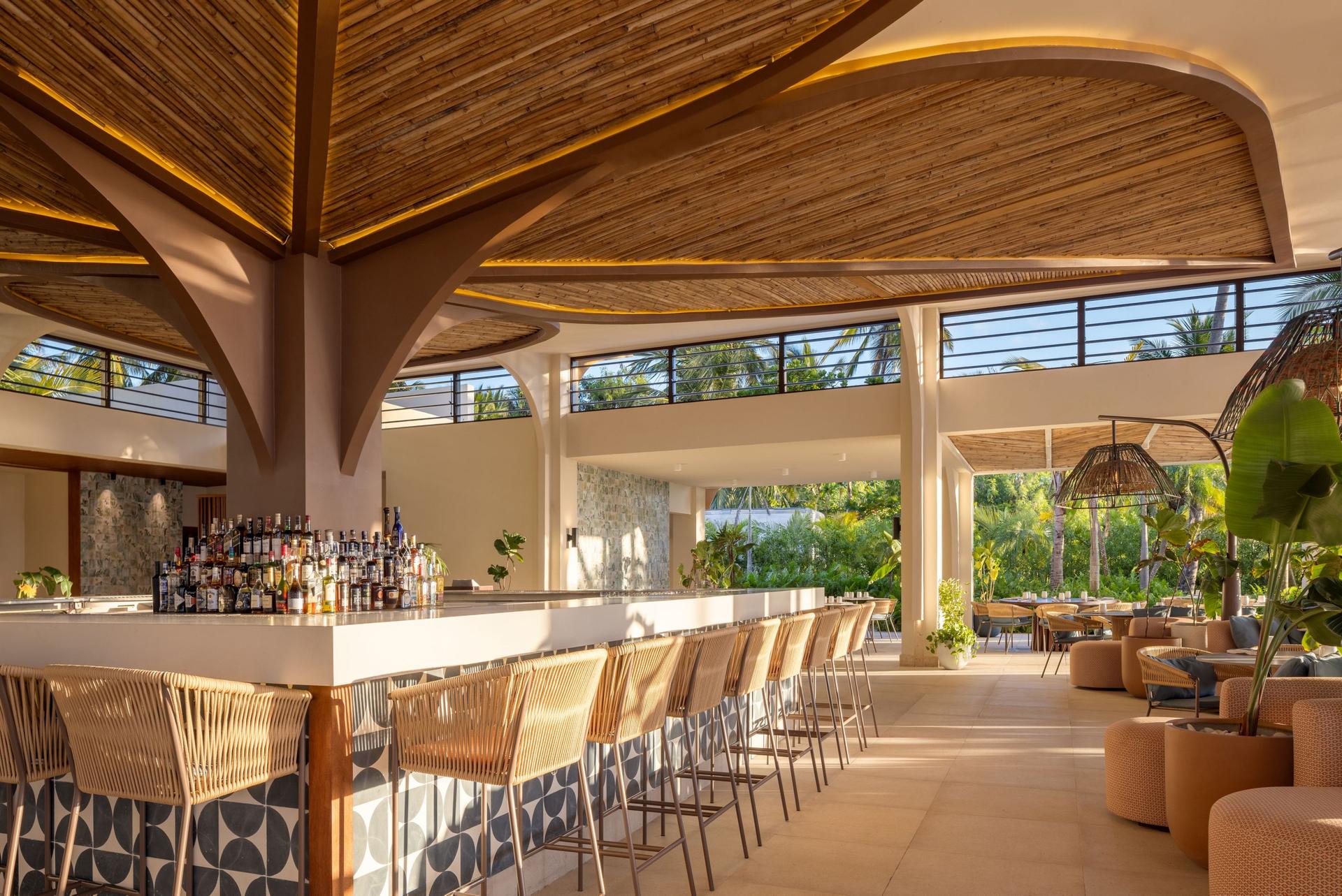 Outdoor bar at The Westin Puntacana Resort & Club
