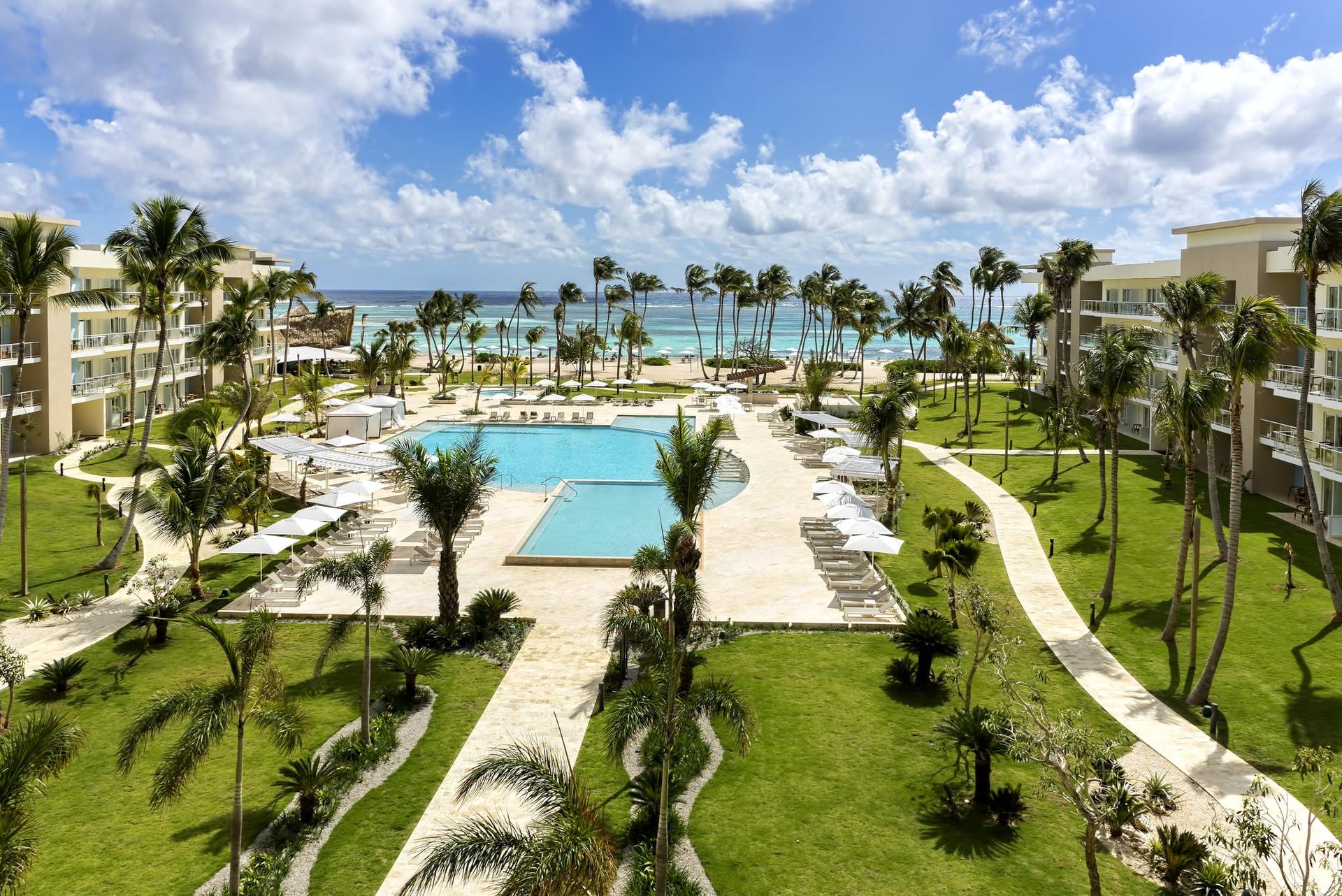 Overhead view of the outdoor swimming pool at The Westin Puntacana Resort & Club
