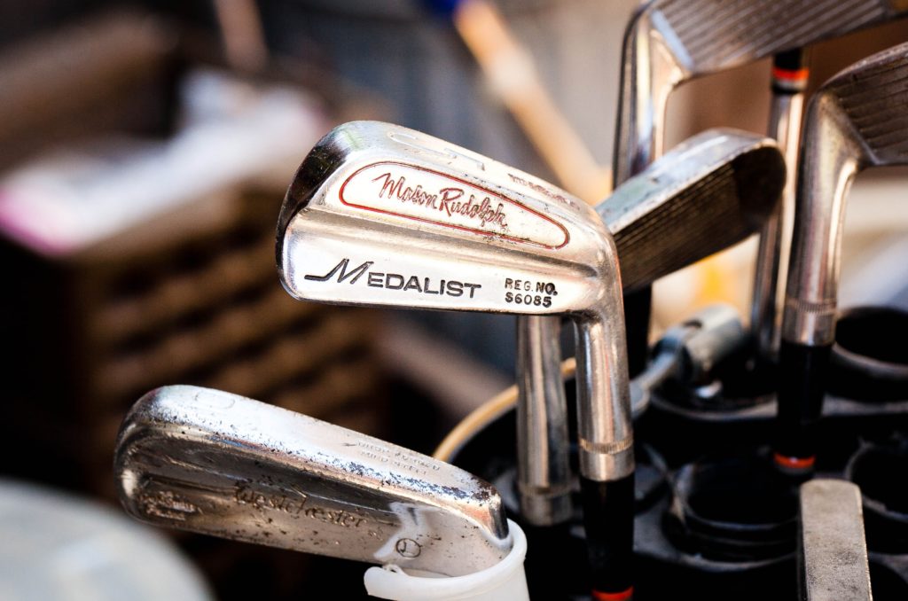 united baggage fees golf clubs